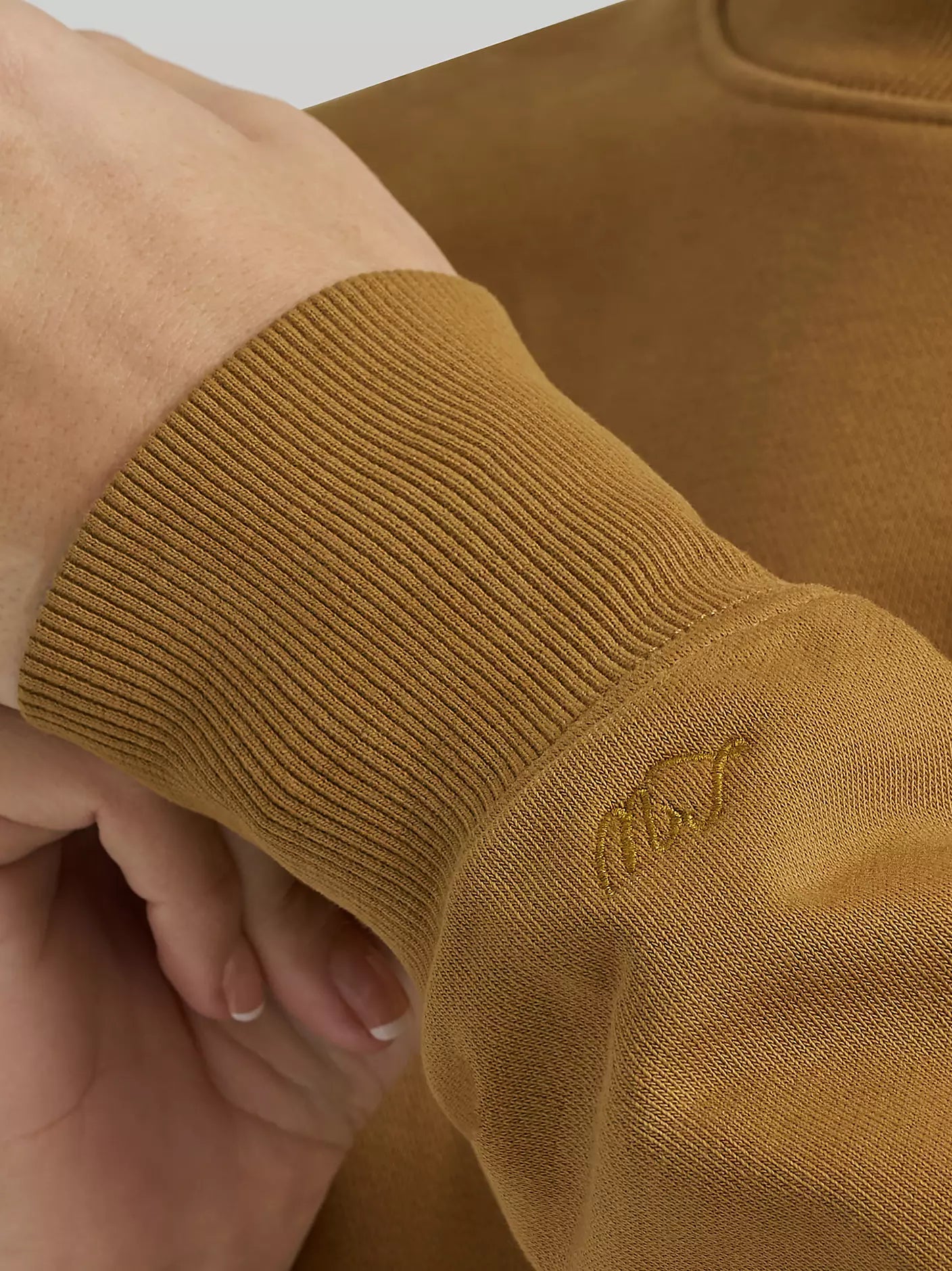 Lainey Wilson x Wrangler Good Jeans Sweatshirt