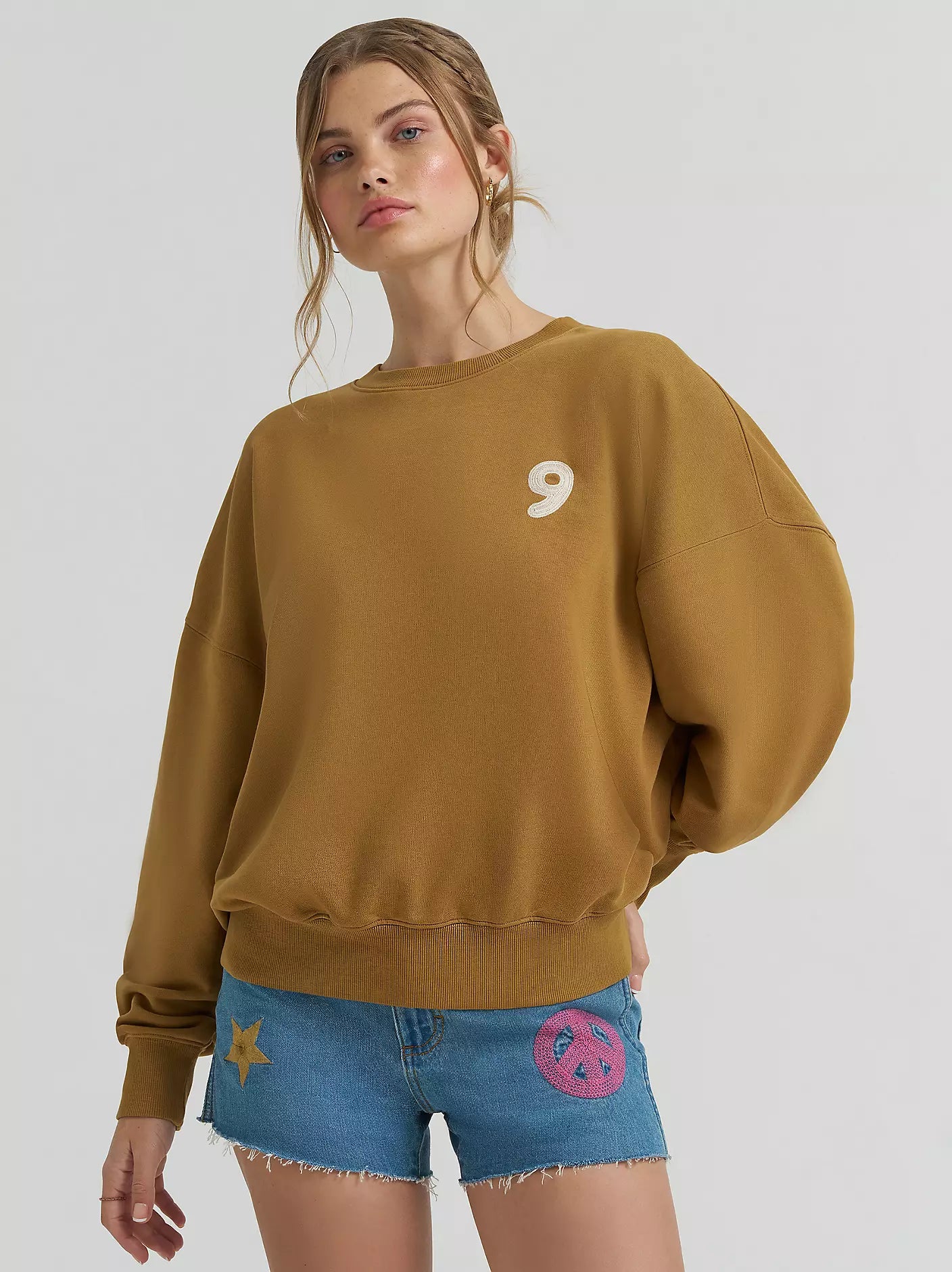 Lainey Wilson x Wrangler Good Jeans Sweatshirt