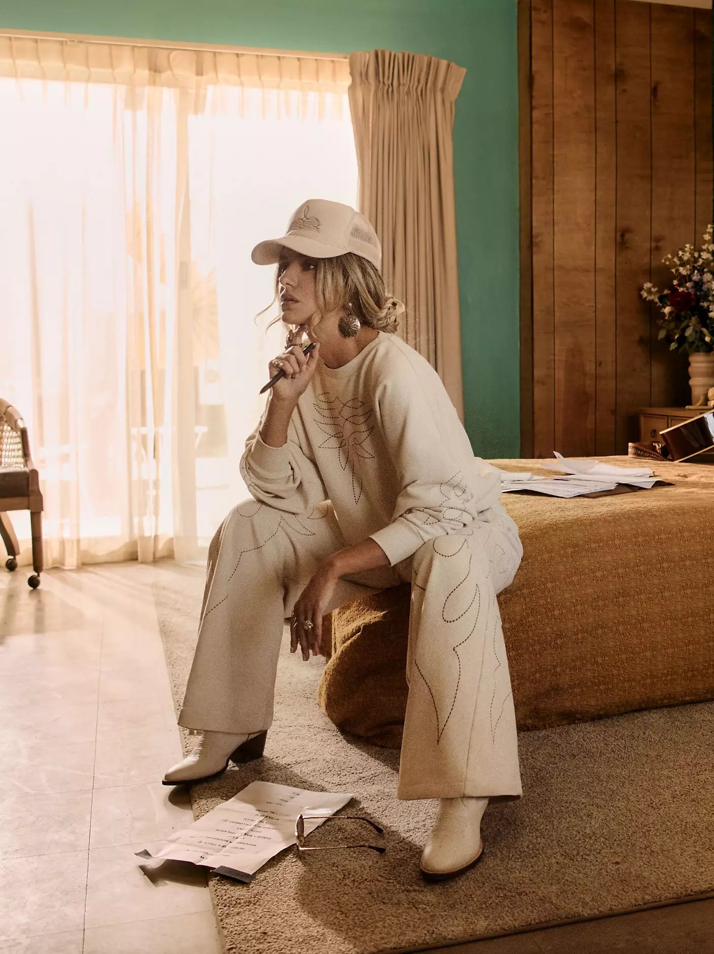 Lainey Wilson x Wrangler Cowboy Sweatshirt