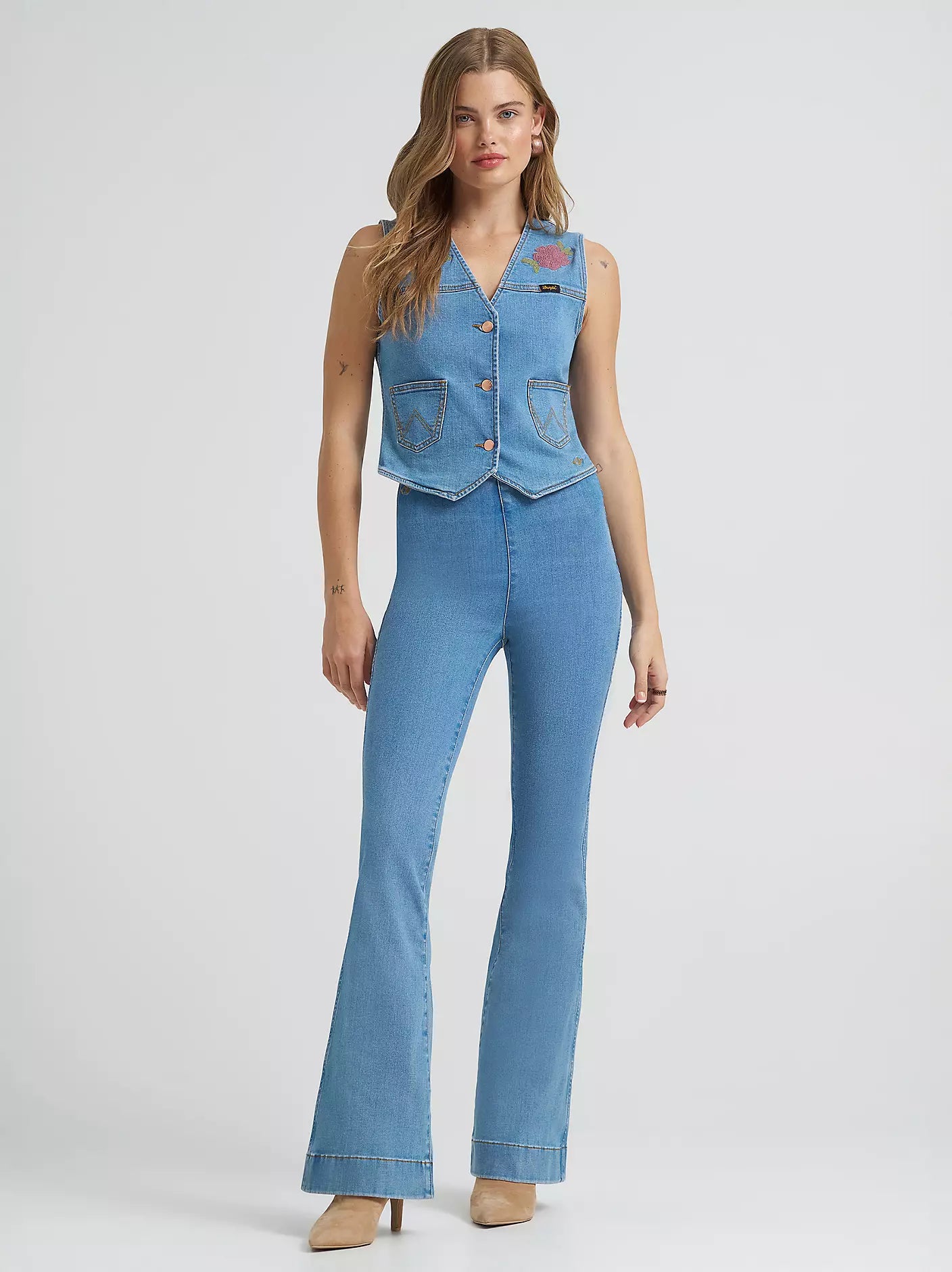 Lainey Wilson x Wrangler Novelty Pull On Flare