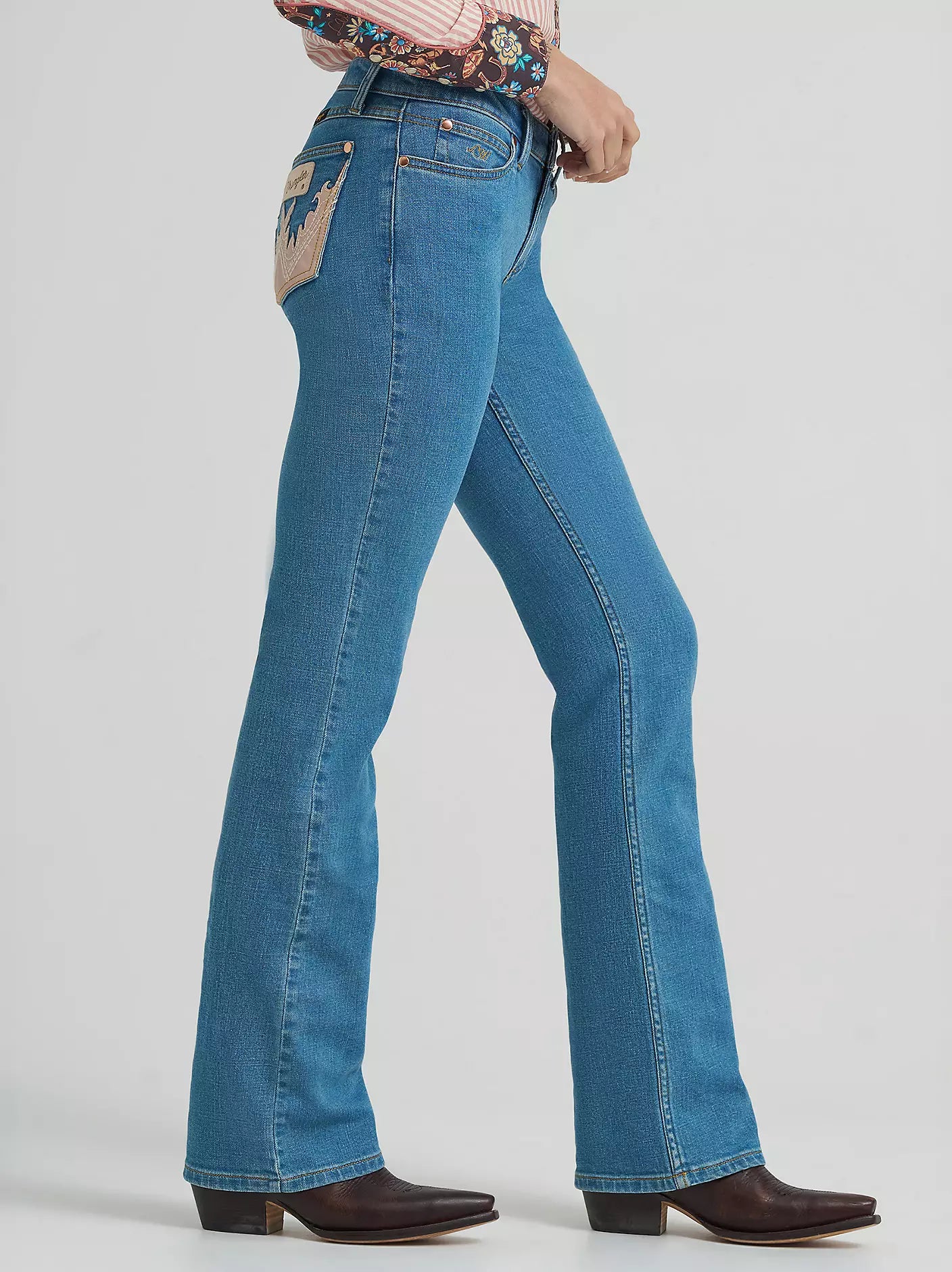 Lainey Wilson x Wrangler Lainey Mae Boot