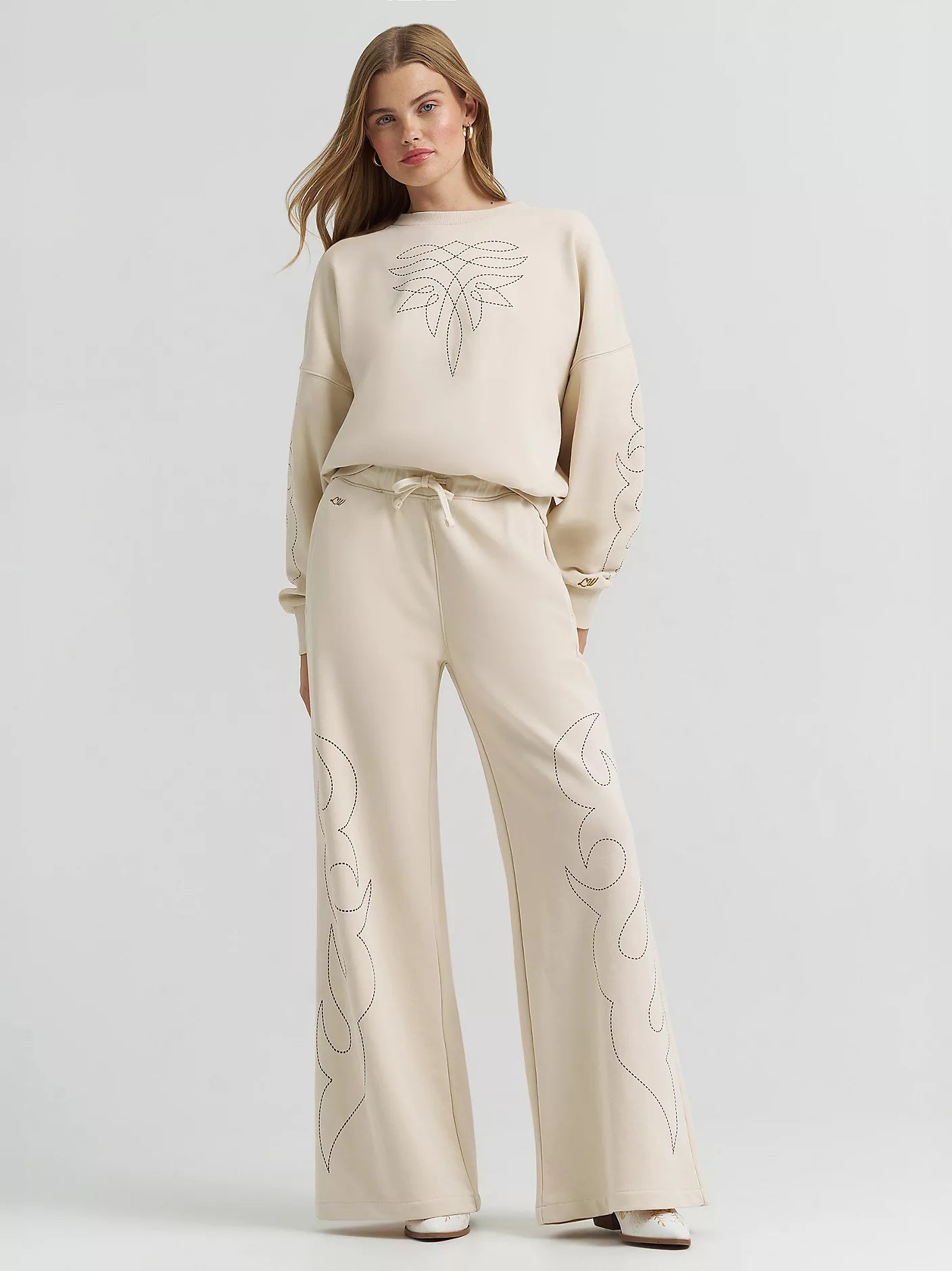 Lainey Wilson x Wrangler Cowboy Sweatpants