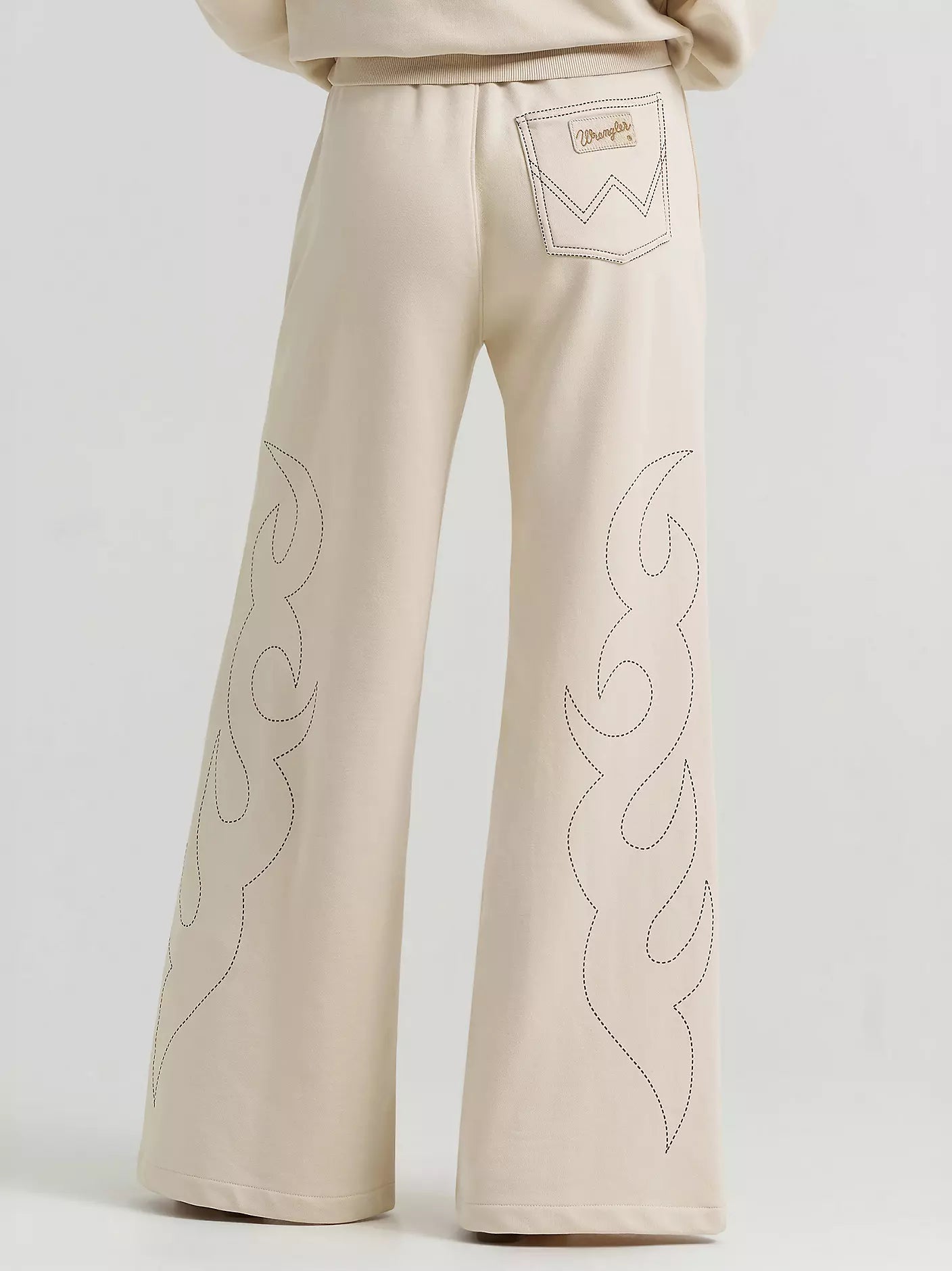 Lainey Wilson x Wrangler Cowboy Sweatpants