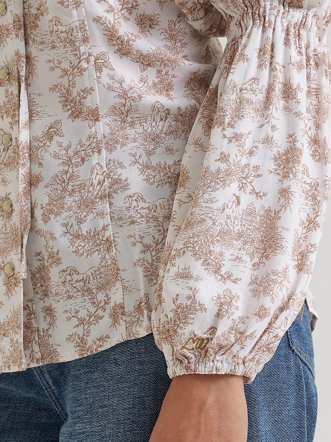 Lainey Wilson x Wrangler Lainey Folk Blouse