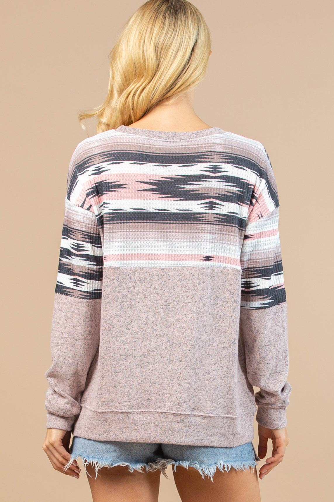 Lightweight Pullover